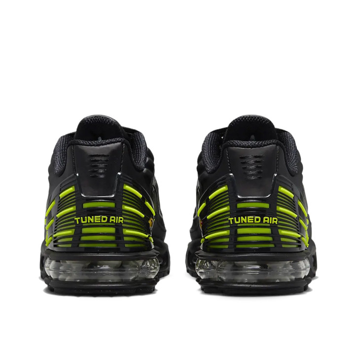 Nike Basket Nike AIR MAX PLUS 3 Junior