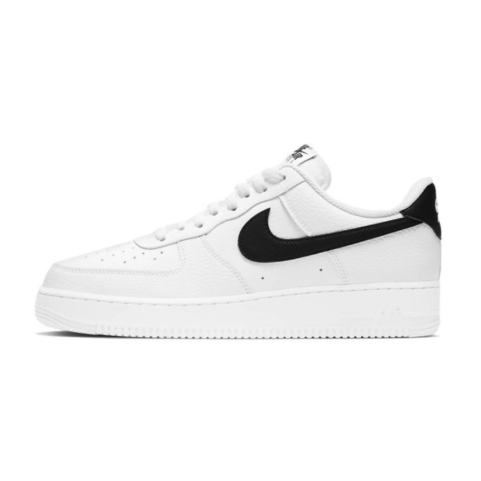 Nike Basket Nike AIR FORCE 1'07