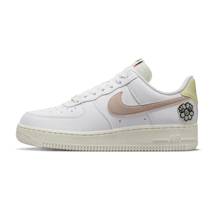 Nike Basket Nike Air Force 1 '07 SE