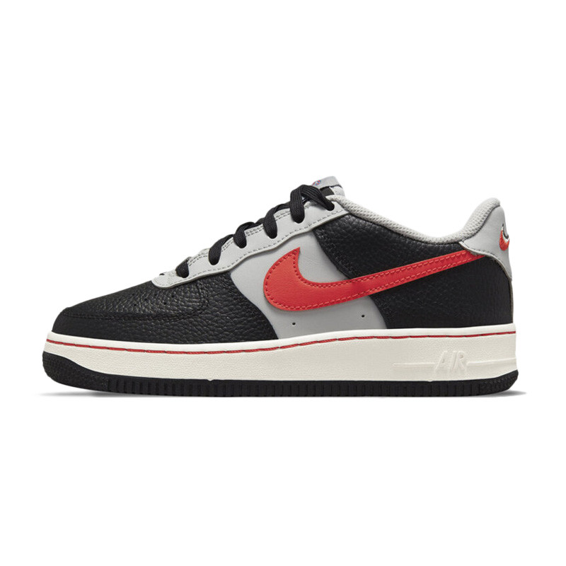 Nike Basket Nike AIR FORCE 1 EMB Junior Nike Basket Nike AIR FORCE 1 EMB Junior