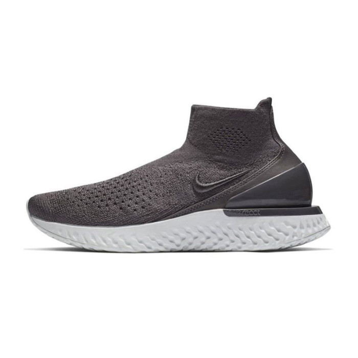 Basket Nike RISE REACT FLYKNIT