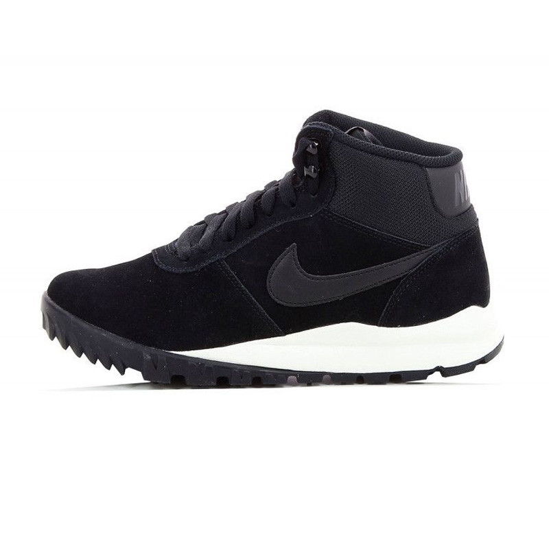 Nike Basket Nike Hoodland Suede - 807154-009 Nike Basket Nike Hoodland Suede - 807154-009