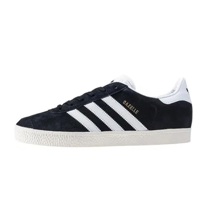 Basket Junior adidas...