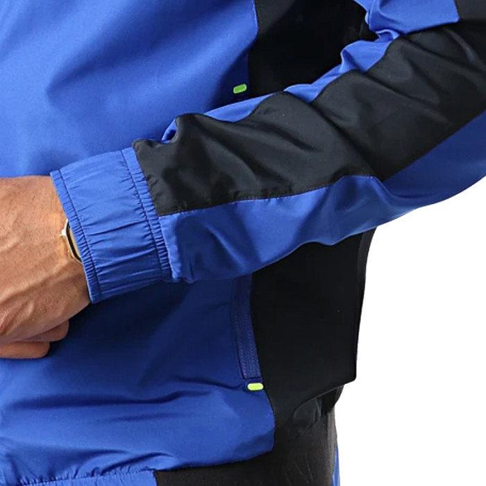 Ensemble de survêtement EA7 Emporio Armani