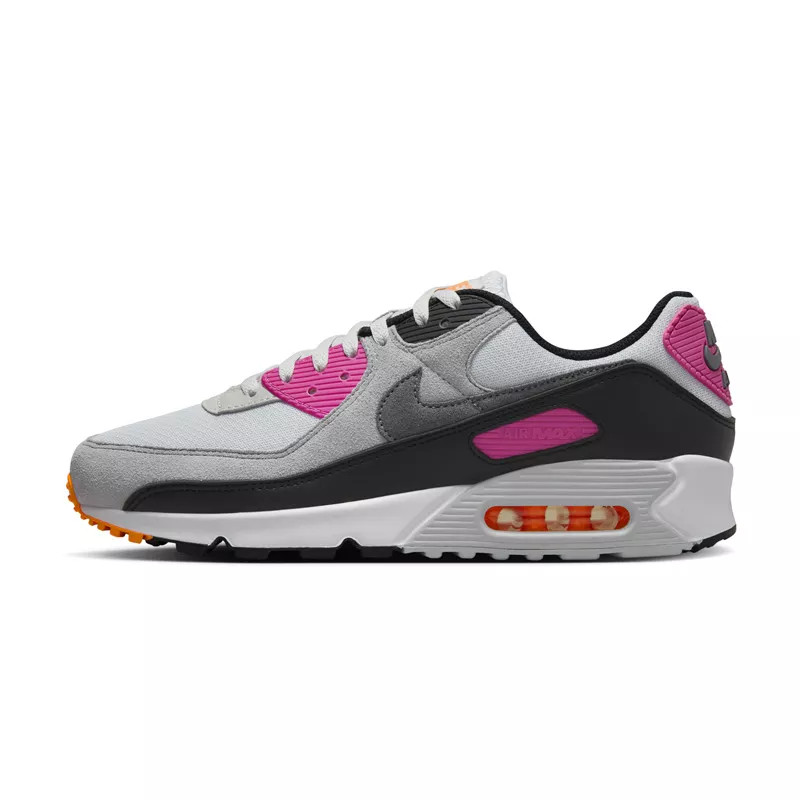 Nike Basket Nike AIR MAX 90 ESSENTIAL Nike Basket Nike AIR MAX 90 ESSENTIAL