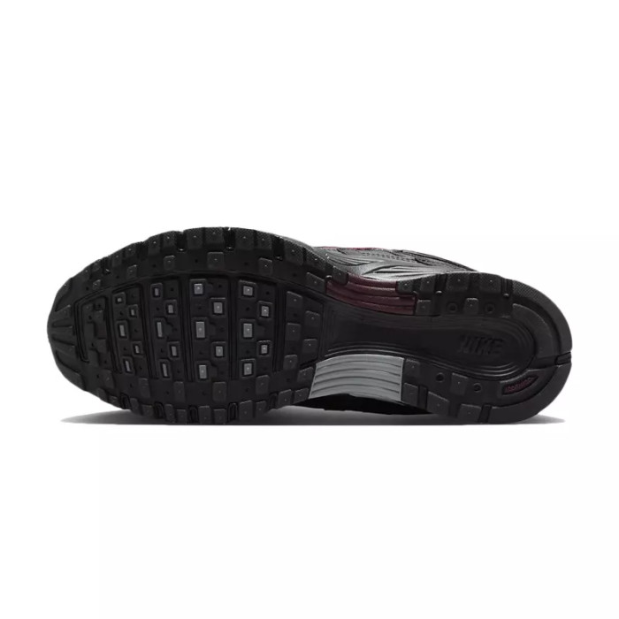 Nike Basket Nike WMS P-6000