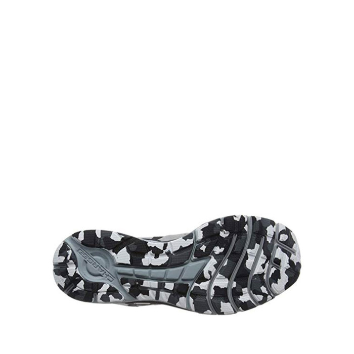 Under Armour Baskets Under Armour UA Charged Spark - 3021646-100