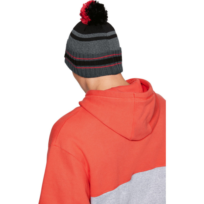 Under Armour Bonnet Under Armour SPORTSTYLE POM