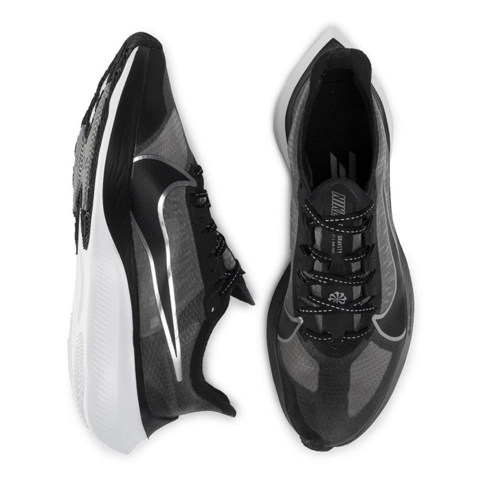 Nike Baskets Nike AIR ZOOM GRAVITY