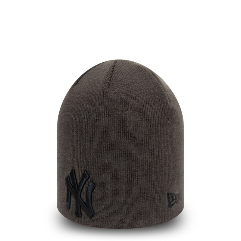 New Era Bonnet New Era LEAGUE ESSENTIAL SKULL KNIT NEW YORK YANKEES New Era Bonnet New Era LEAGUE ESSENTIAL SKULL KNIT NEW YORK YANKEES